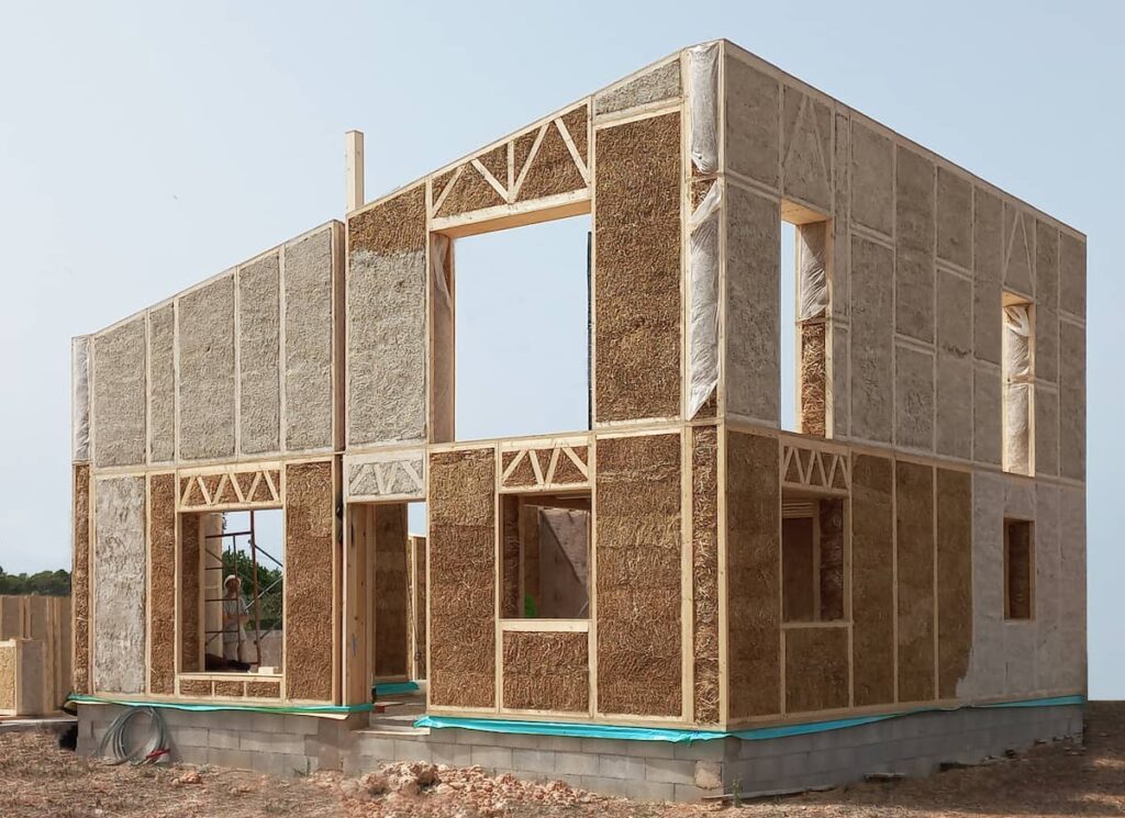 Estructura casa fusta i palla